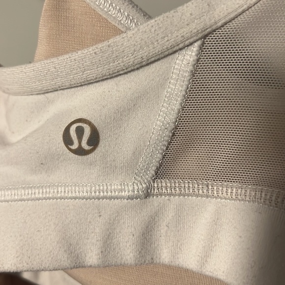Lululemon bralette - very supportive - Picture 4 of 4